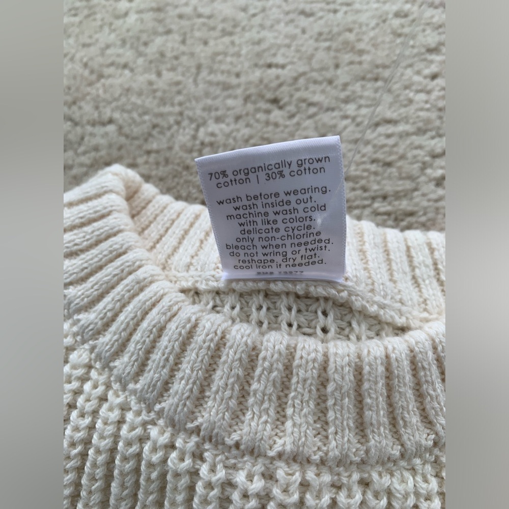 Little Co. NWT Size 8 Ivory Cable Knit Sweater - Picture 4 of 6
